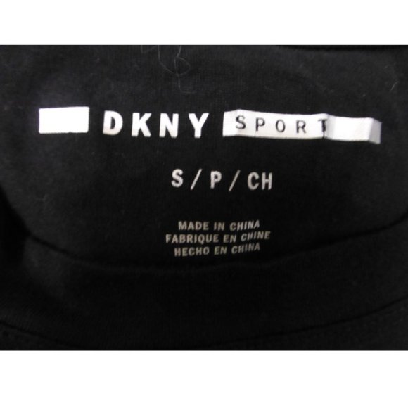 San Francisco Giants DKNY Black T-Shirt - Picture 4 of 12